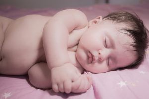 Bronchiolite du nourisson: Traitement kiné respiratoire du bébé (bébé qui dort sur le côté)
