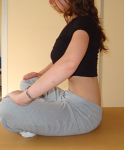 abdominal-exercises-zero-pressure-gymnastic-sitting-down